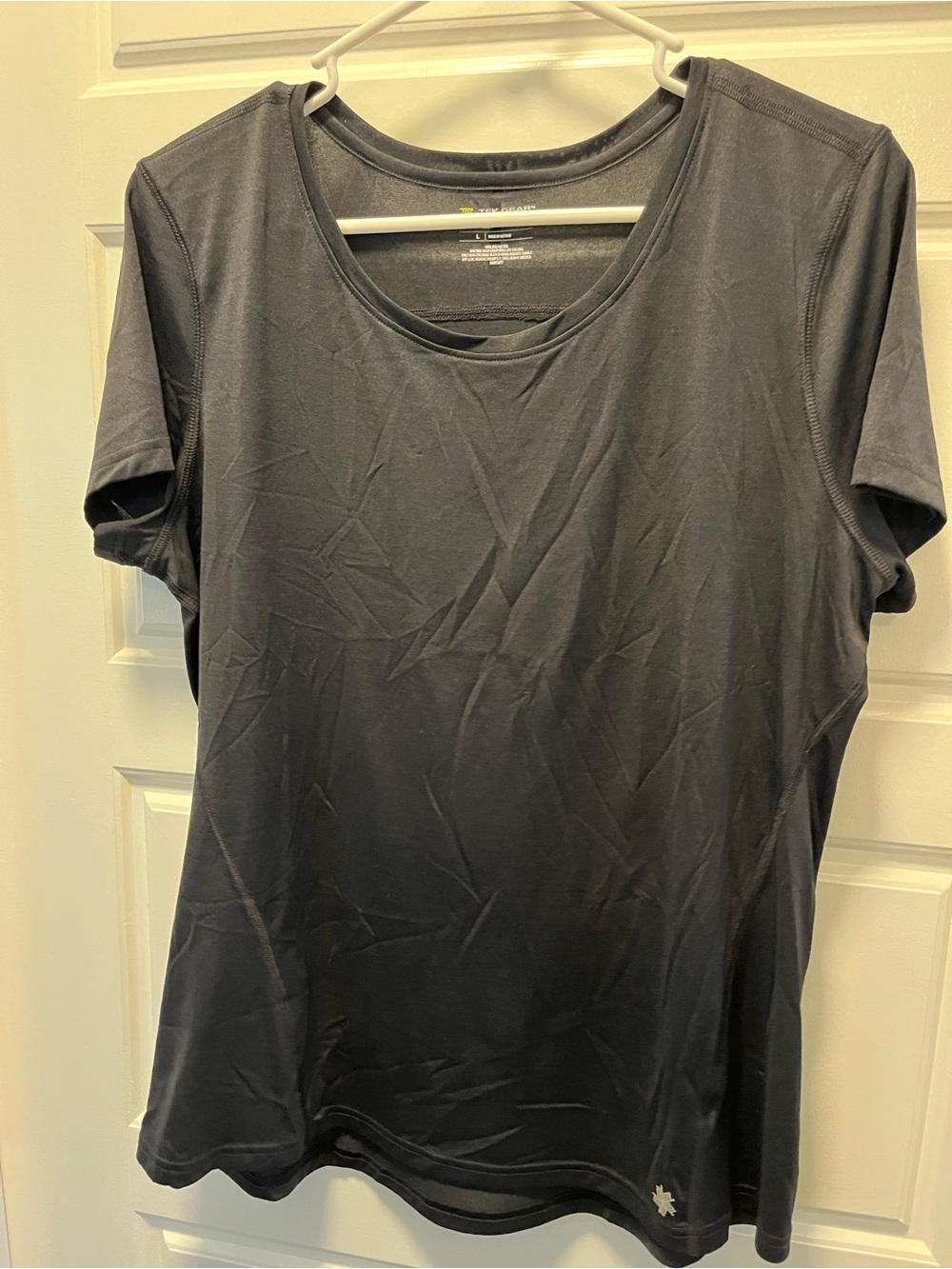 tek gear Women’s Black Short Sleeve Scoop Neck ACTIVE Tee